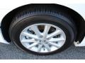 Super White - Camry XLE Photo No. 31