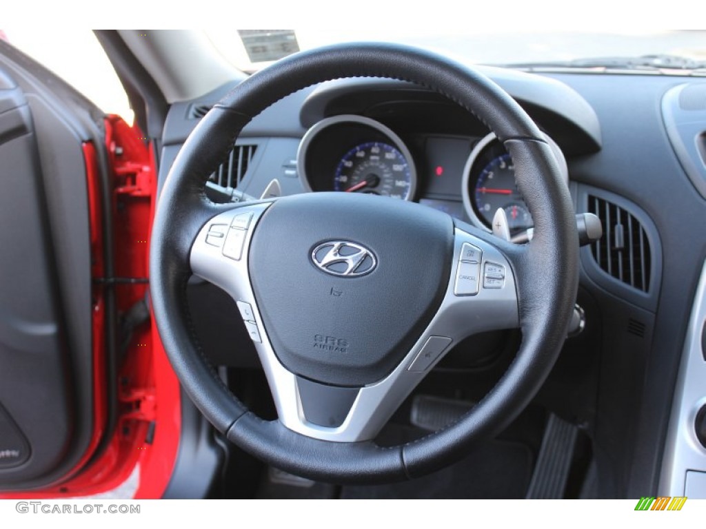2010 Hyundai Genesis Coupe 2.0T Steering Wheel Photos