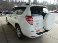 Super White - RAV4 I4 4WD Photo No. 4