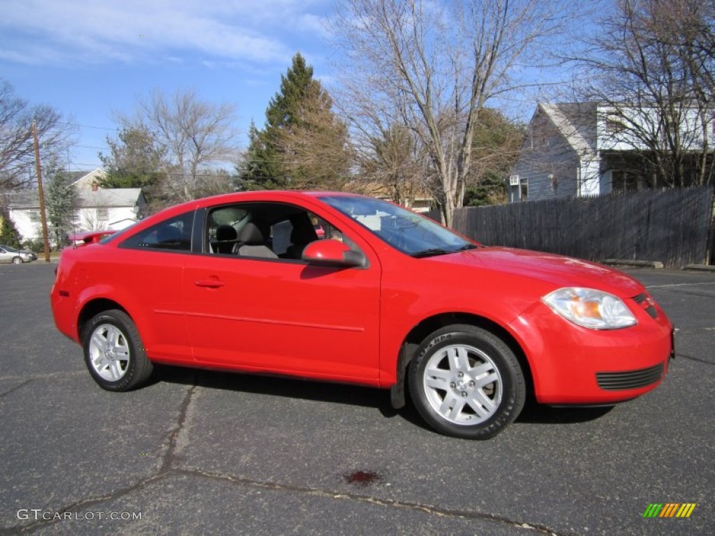 2005 Cobalt LS Coupe - Victory Red / Gray photo #10
