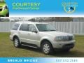 Ivory Parchment Tri-Coat 2005 Lincoln Aviator Luxury