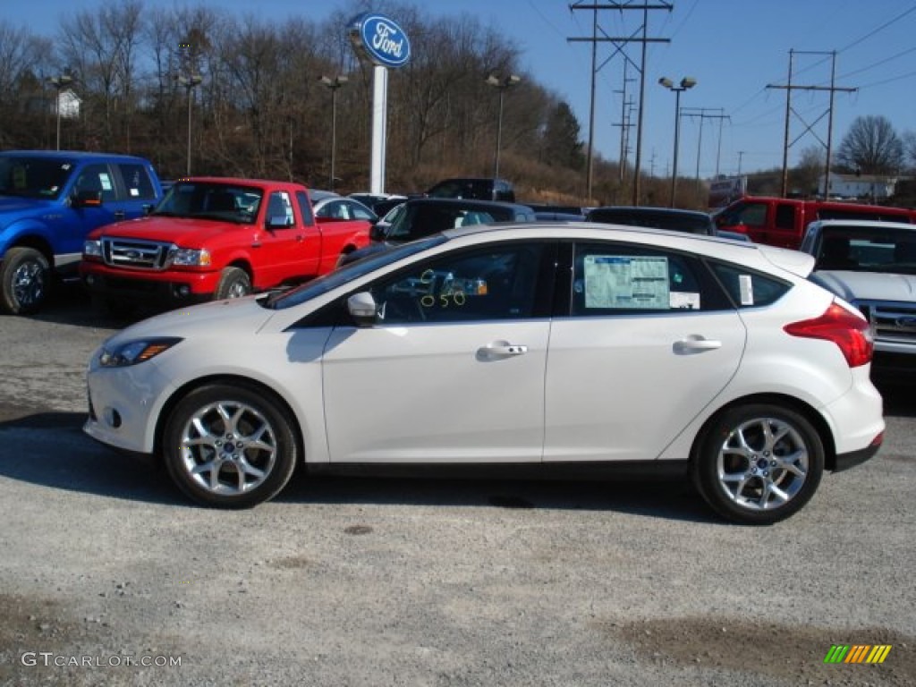 2012 Focus Titanium 5-Door - White Platinum Tricoat Metallic / Arctic White Leather photo #5