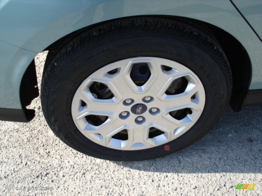 2012 Focus SE Sedan - Frosted Glass Metallic / Stone photo #9