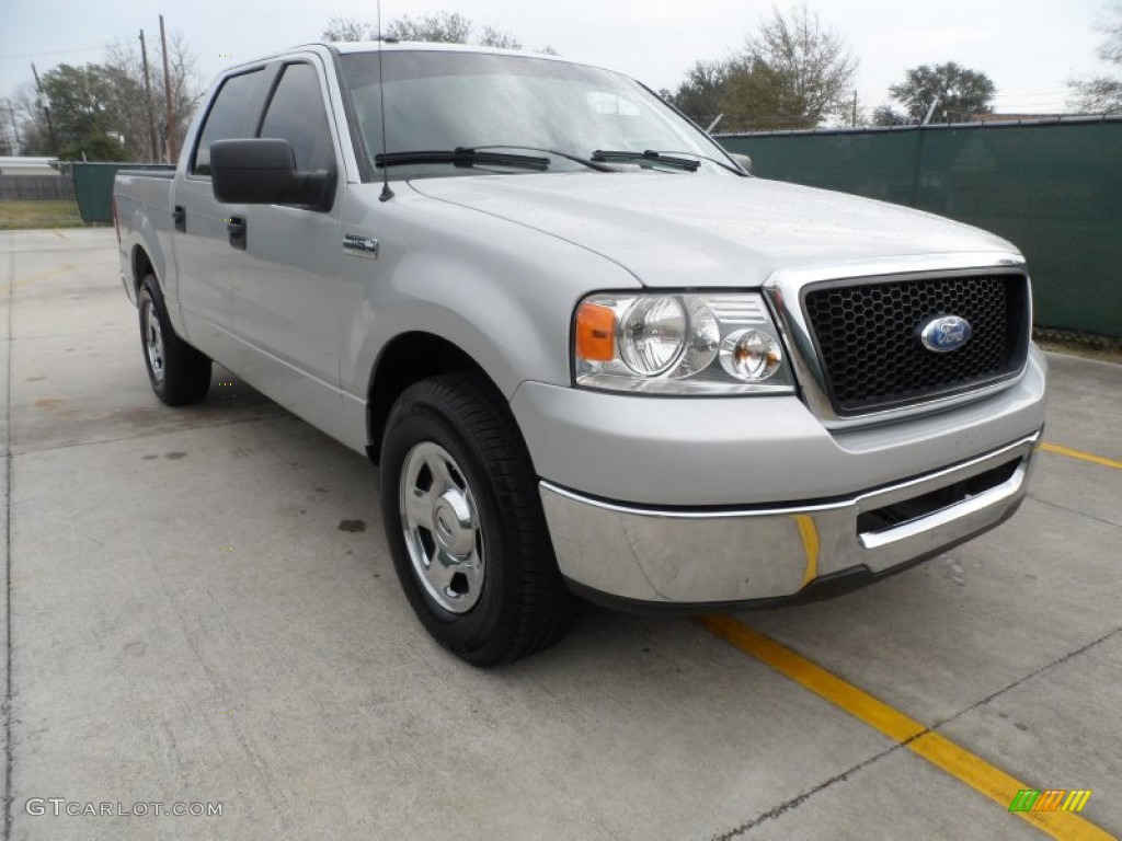 Silver Metallic 2007 Ford F150 XLT SuperCrew Exterior Photo #60404852