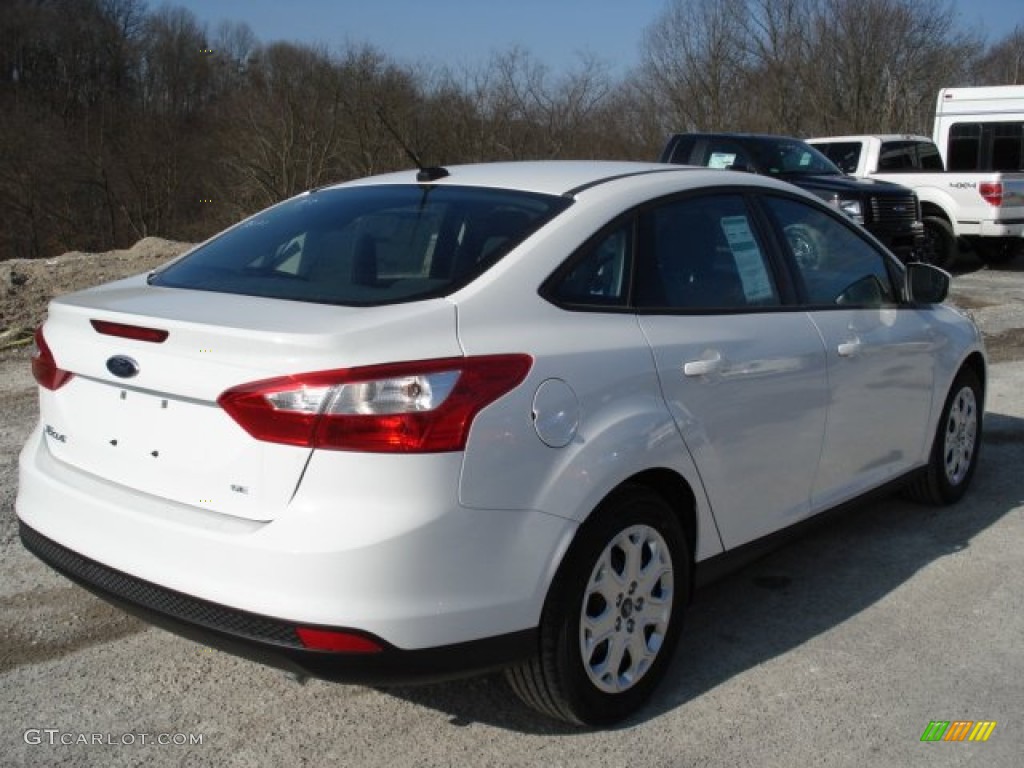 2012 Focus SE Sedan - Oxford White / Charcoal Black photo #8