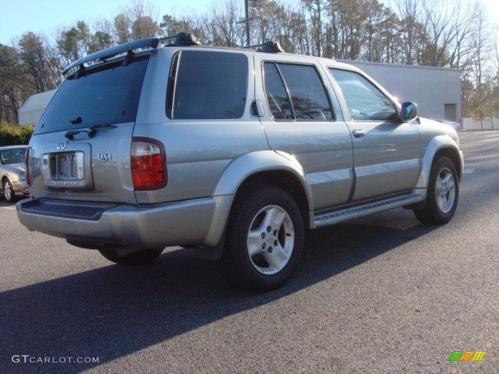 2001 QX4 4x4 - Titanium Metallic / Stone Beige photo #4