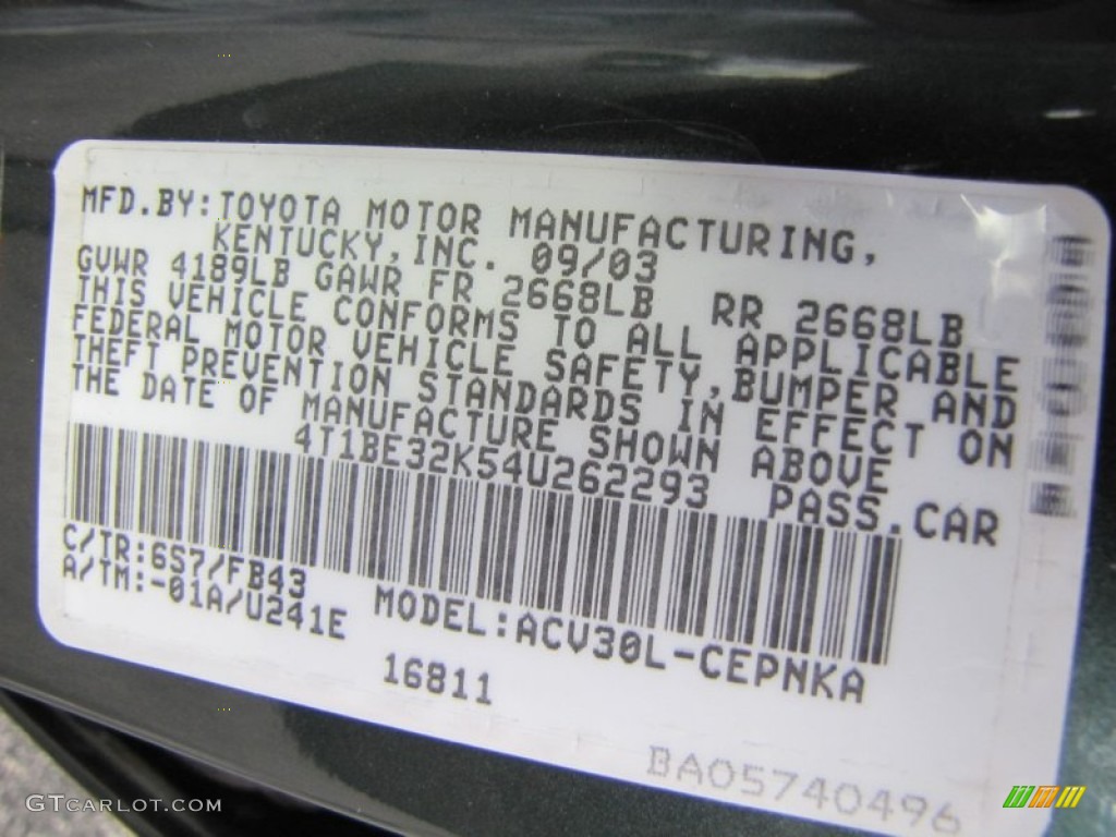 2004 Toyota Camry LE Parts Photos