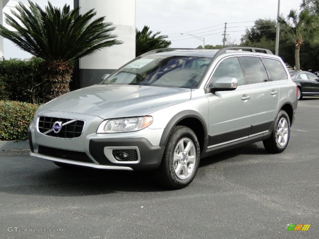 2012 XC70 3.2 - Electric Silver Metallic / Off Black photo #1