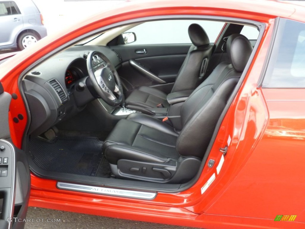 2009 Altima 3.5 SE Coupe - Code Red Metallic / Charcoal photo #7