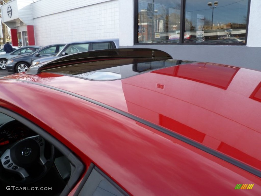2009 Altima 3.5 SE Coupe - Code Red Metallic / Charcoal photo #12
