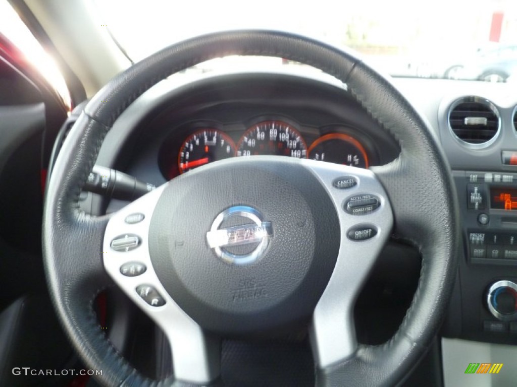 2009 Altima 3.5 SE Coupe - Code Red Metallic / Charcoal photo #14