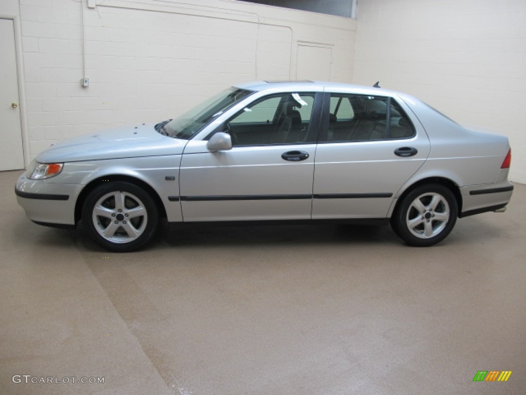 Silver Metallic 2002 Saab 9-5 Arc Sedan Exterior Photo #60415250