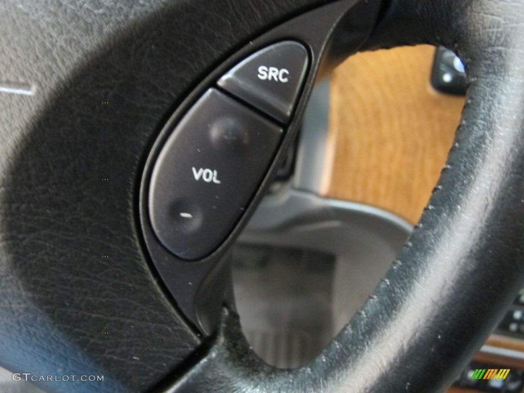2002 Saab 9-5 Arc Sedan Controls Photo #60415613
