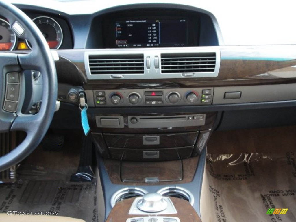 2003 7 Series 745i Sedan - Orient Blue Metallic / Dark Beige/Beige III photo #24