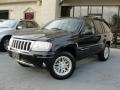 2004 Brillant Black Crystal Pearl Jeep Grand Cherokee Limited  photo #2