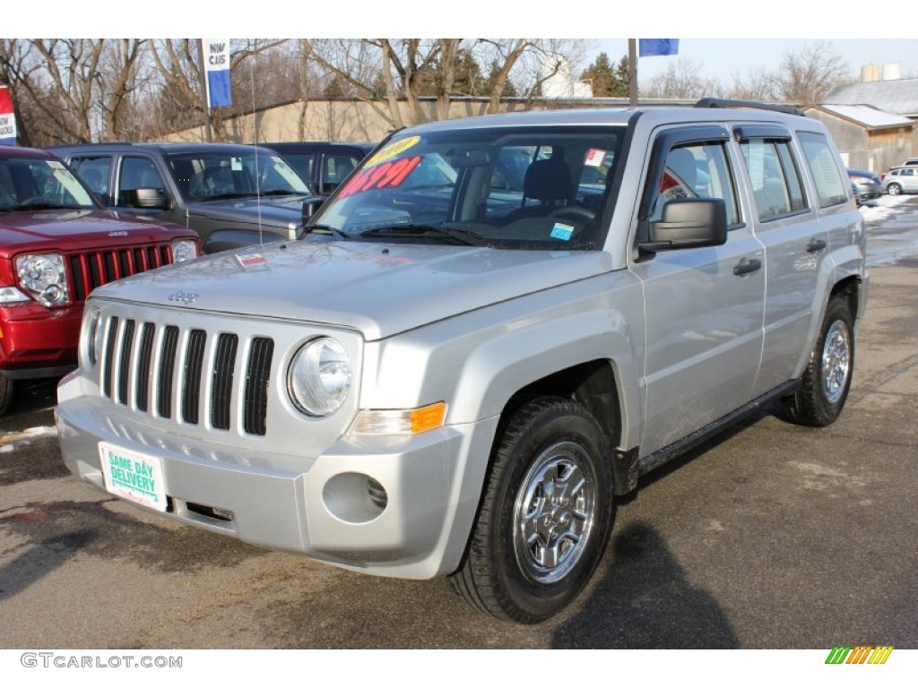 2010 Patriot Sport 4x4 - Bright Silver Metallic / Dark Slate Gray photo #1