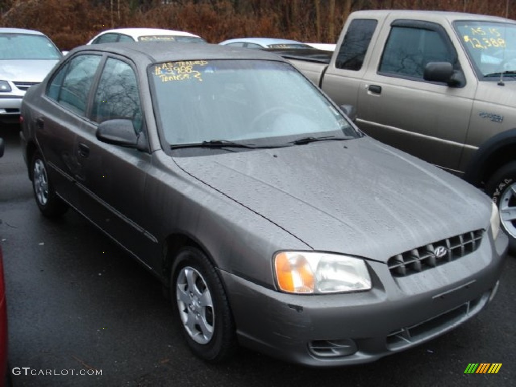 2000 Accent GL Sedan - Charcoal gray / Gray photo #3