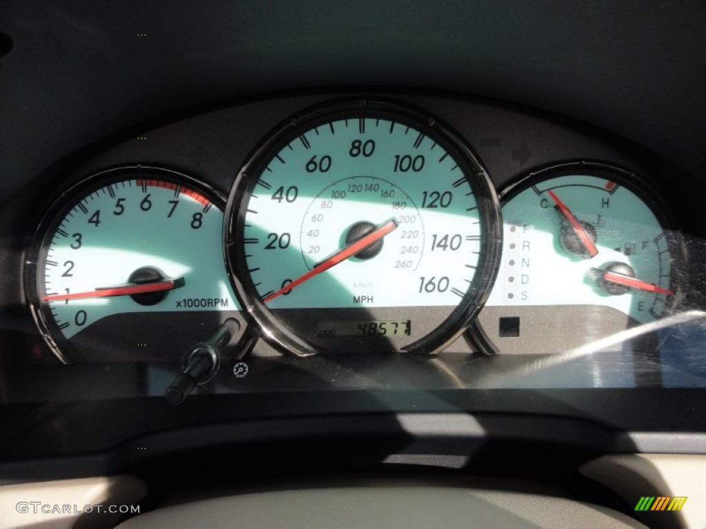 2004 Solara SE V6 Convertible - Black / Ivory photo #41