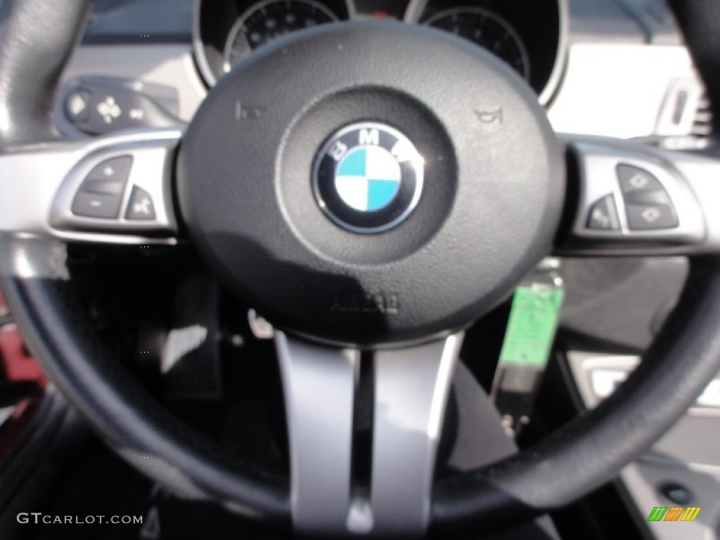 2004 Z4 3.0i Roadster - Merlot Red Metallic / Black photo #43