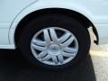 Super White - Camry LE Photo No. 14