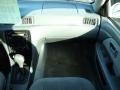 Super White - Camry LE Photo No. 23