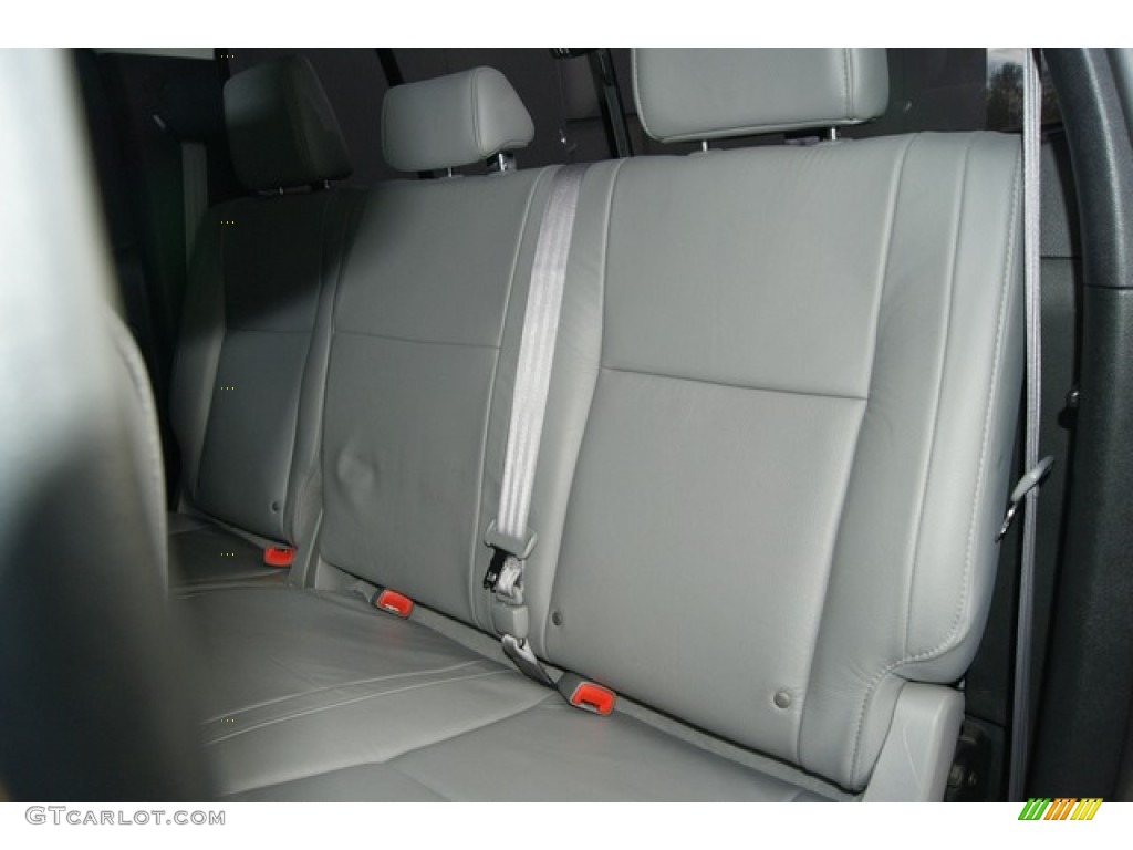 2008 Tundra Limited Double Cab 4x4 - Silver Sky Metallic / Graphite Gray photo #17