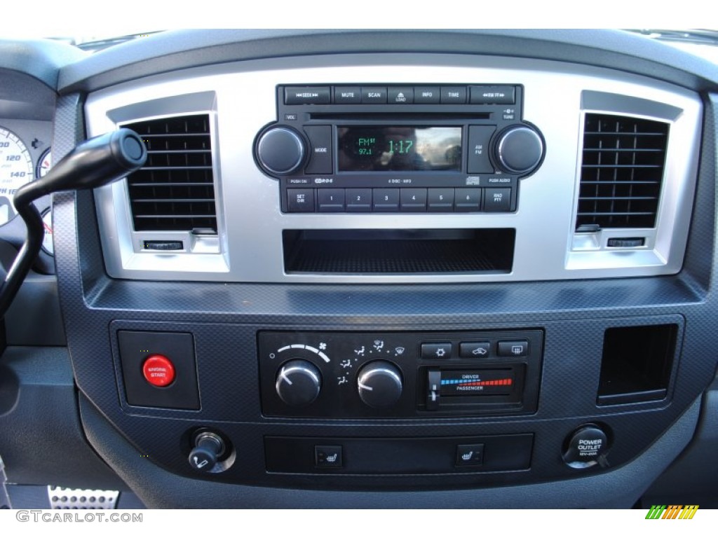 2006 Dodge Ram 1500 SRT-10 Quad Cab Controls Photo #60432857