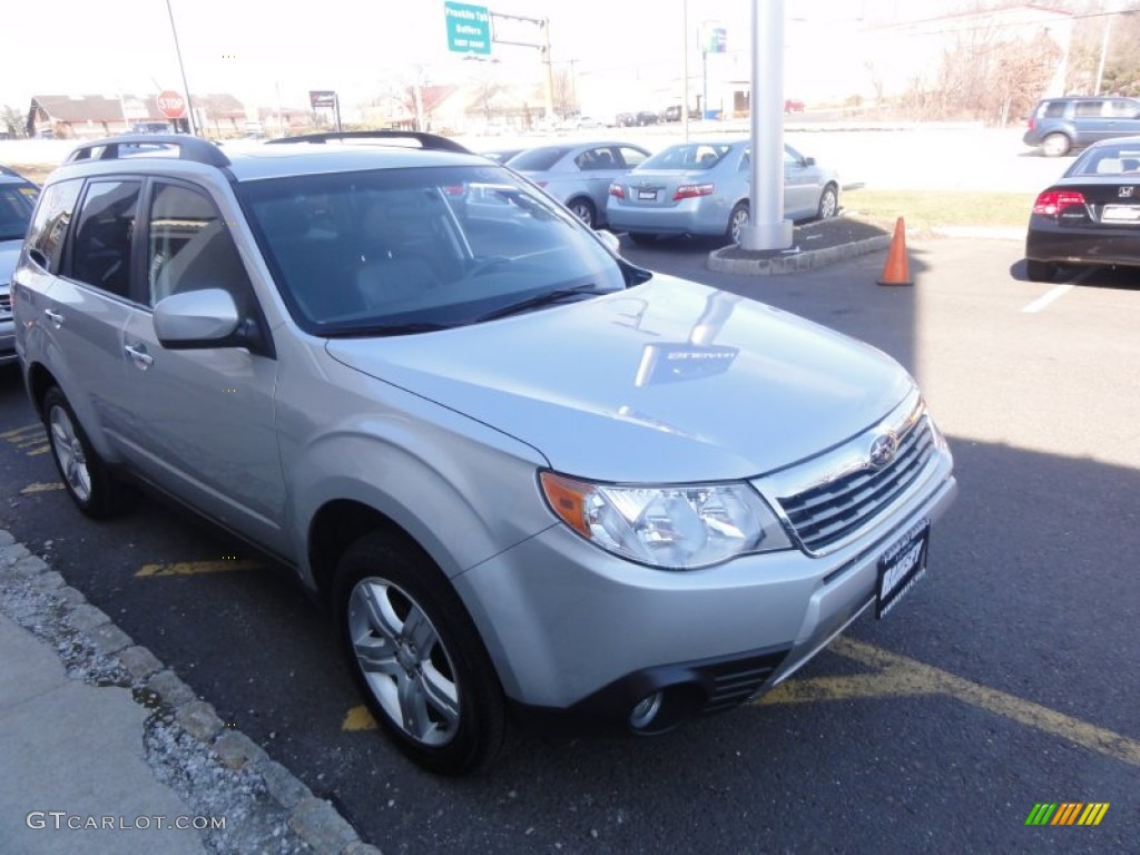 2009 Forester 2.5 X Limited - Spark Silver Metallic / Black photo #7