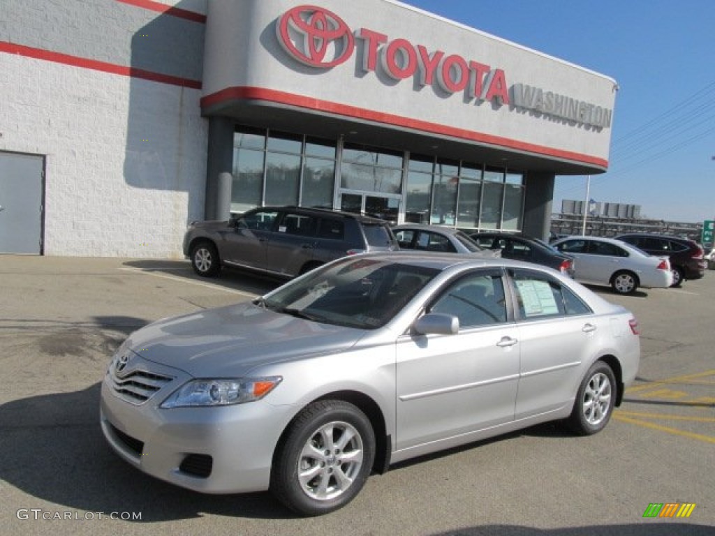 2010 Camry LE V6 - Classic Silver Metallic / Ash Gray photo #1