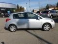 Brilliant Silver - Versa 1.8 S Hatchback Photo No. 8