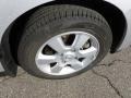 Brilliant Silver - Versa 1.8 S Hatchback Photo No. 9