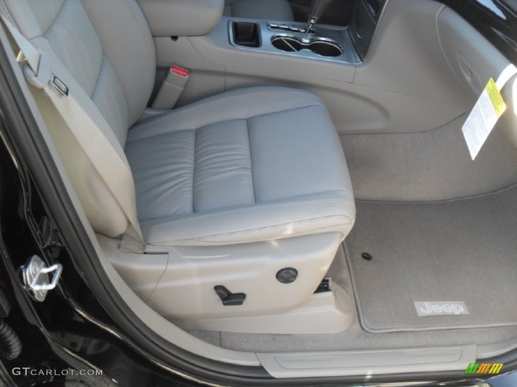 Dark Graystone/Medium Graystone Interior 2012 Jeep Grand Cherokee Laredo X Package Photo #60439112