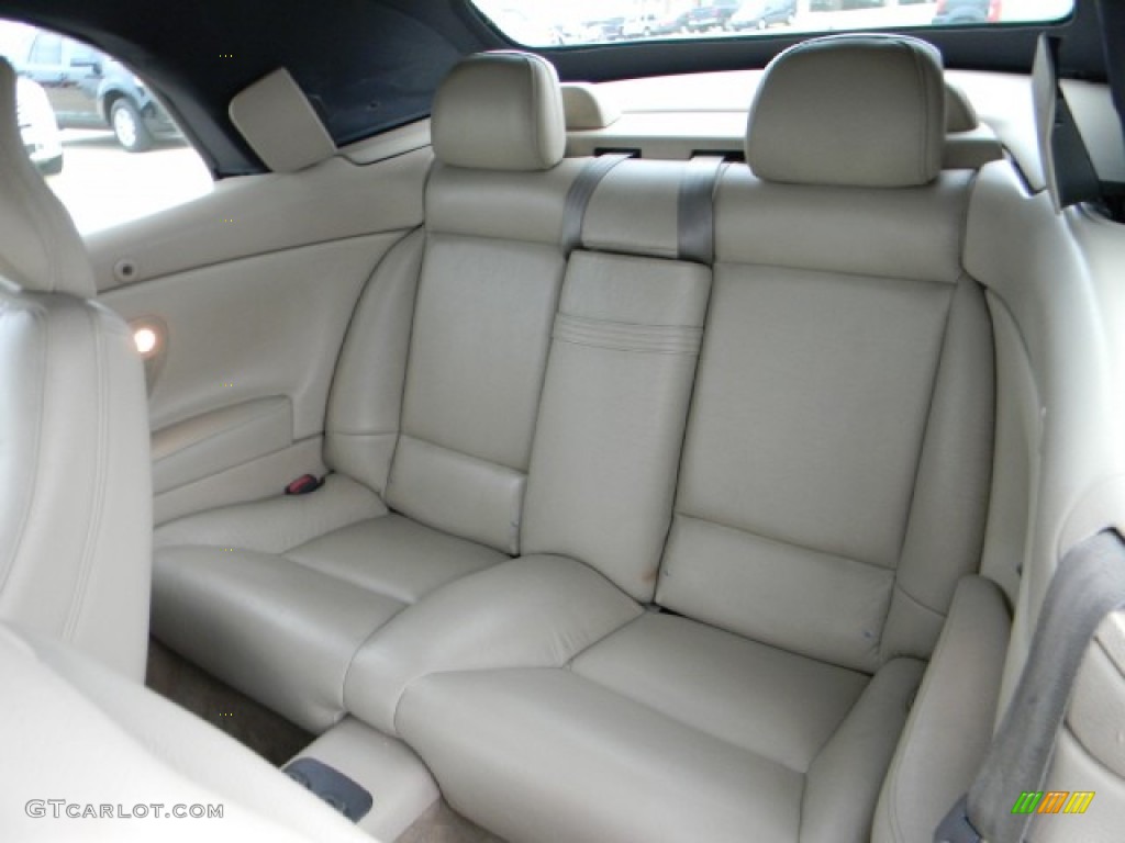 Beige Interior 2004 Volvo C70 High Pressure Turbo Photo #60441370