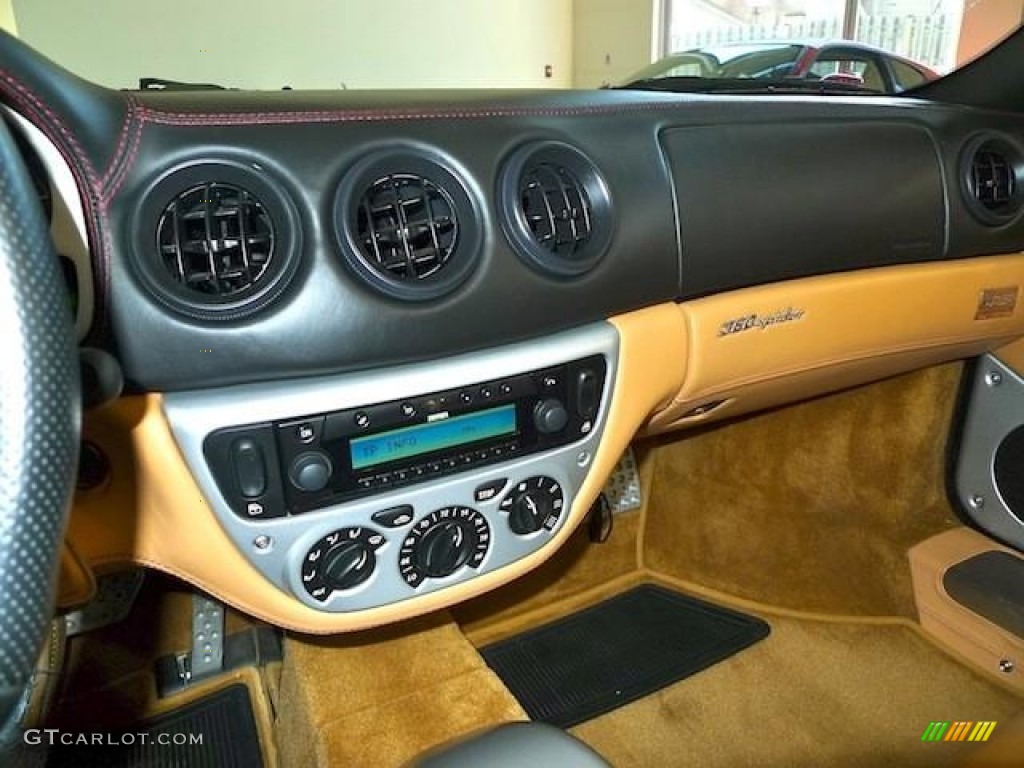 2001 Ferrari 360 Spider F1 Controls Photo #60442484