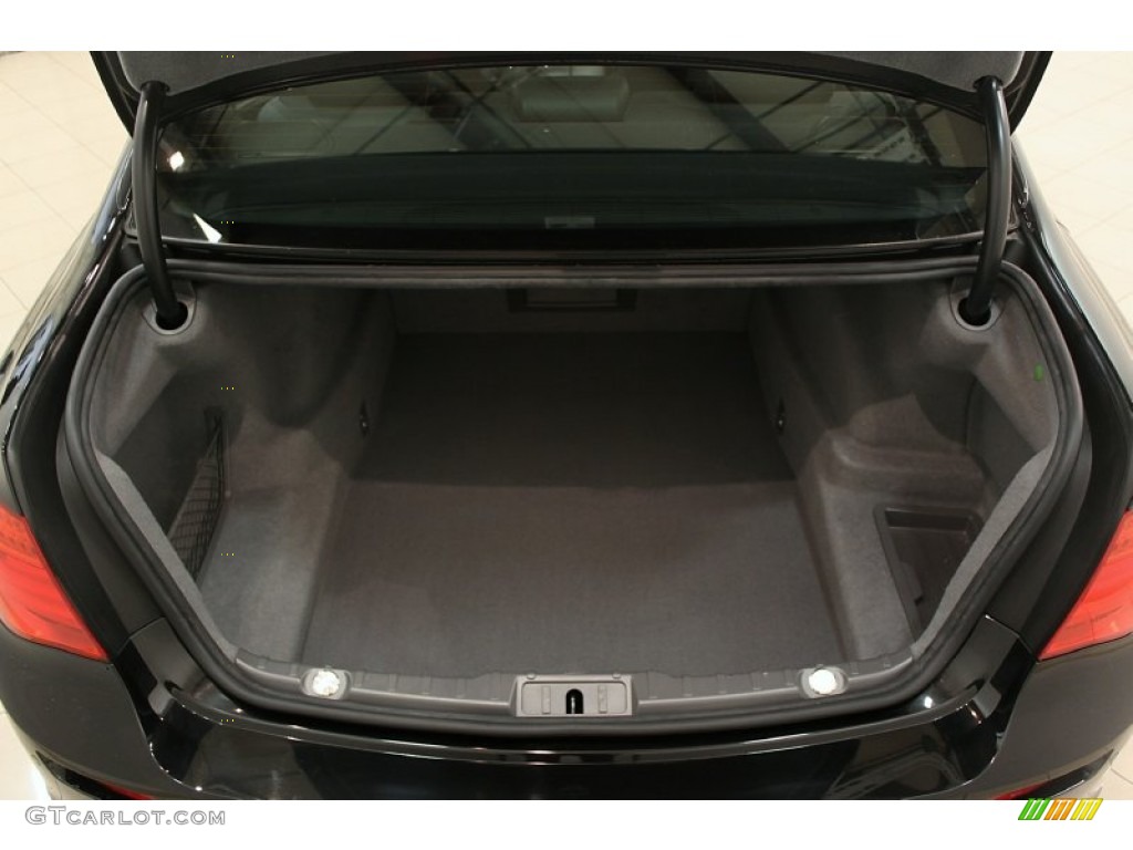 2010 BMW 7 Series 750i xDrive Sedan Trunk Photo #60442586