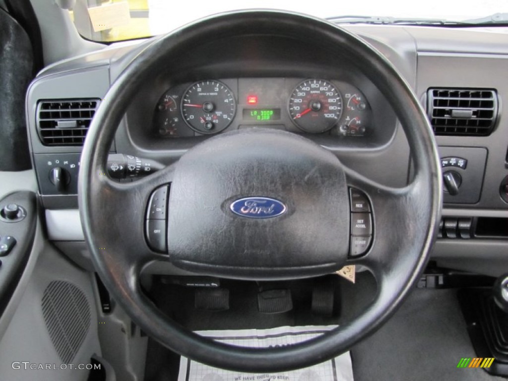 2007 Ford F350 Super Duty XL Crew Cab 4x4 Medium Flint Steering Wheel Photo #60443909