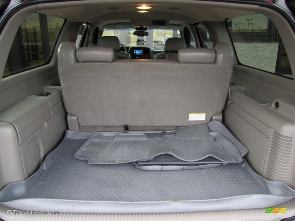 2006 Chevrolet Suburban LTZ 1500 4x4 Trunk Photo #60444296