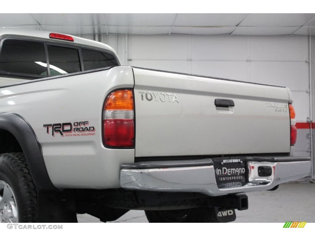 2004 Tacoma V6 TRD Double Cab 4x4 - Lunar Mist Metallic / Charcoal photo #22