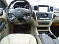 Arctic White - ML 350 4Matic Photo No. 7