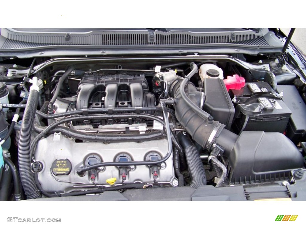 2011 Ford Taurus SEL AWD Engine Photos