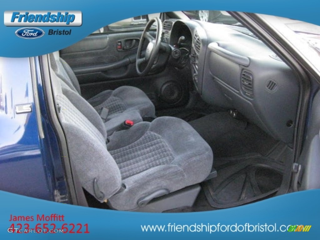 1999 S10 LS Regular Cab - Indigo Blue Metallic / Graphite photo #16