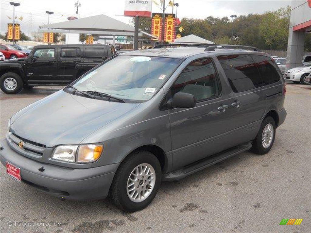 2000 Sienna CE - Silver Spruce Metallic / Gray photo #3