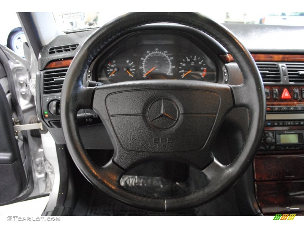 1999 Mercedes-Benz E 320 4Matic Sedan Black Steering Wheel Photo #60456393