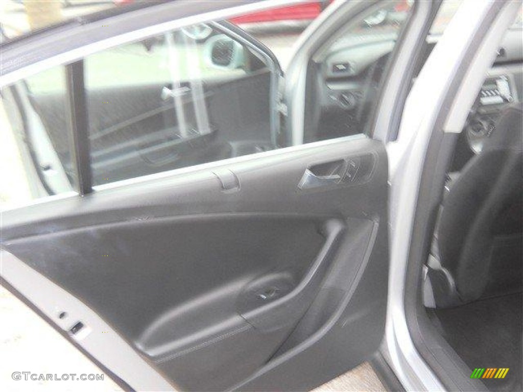 2008 Passat Turbo Sedan - Reflex Silver / Black photo #7