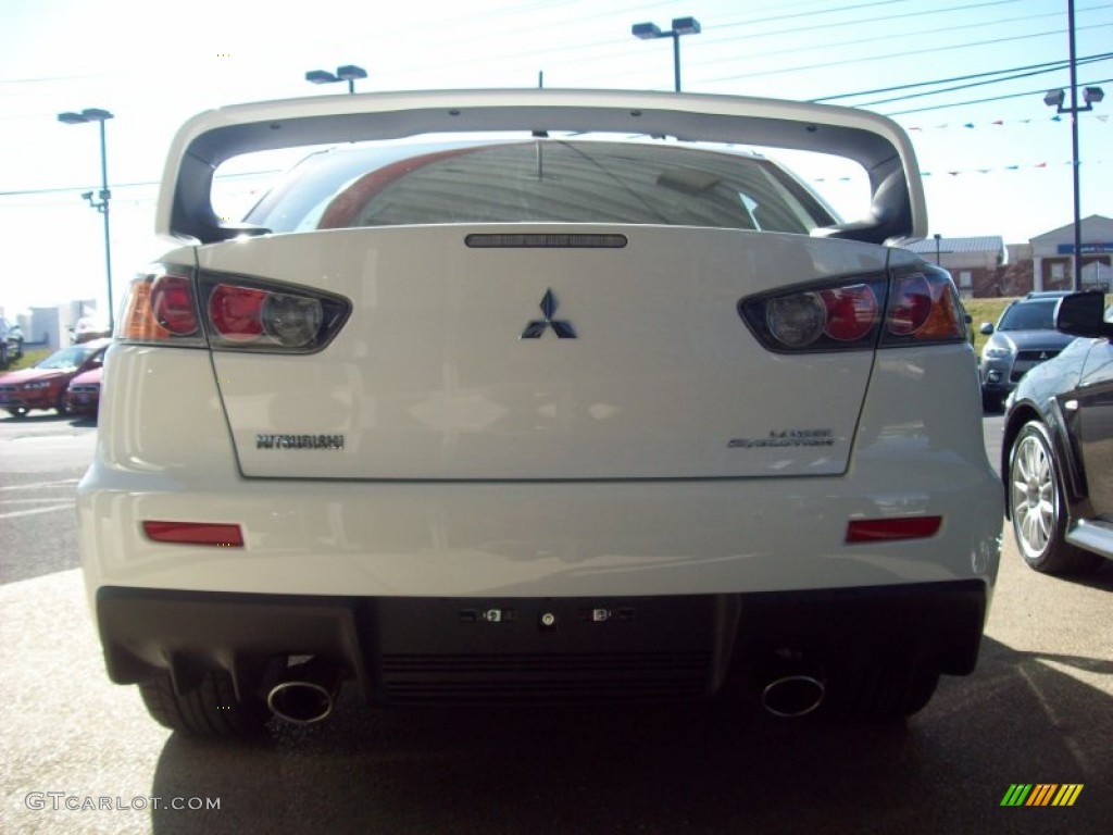 2012 Lancer Evolution GSR - Wicked White / Black Recaro photo #4