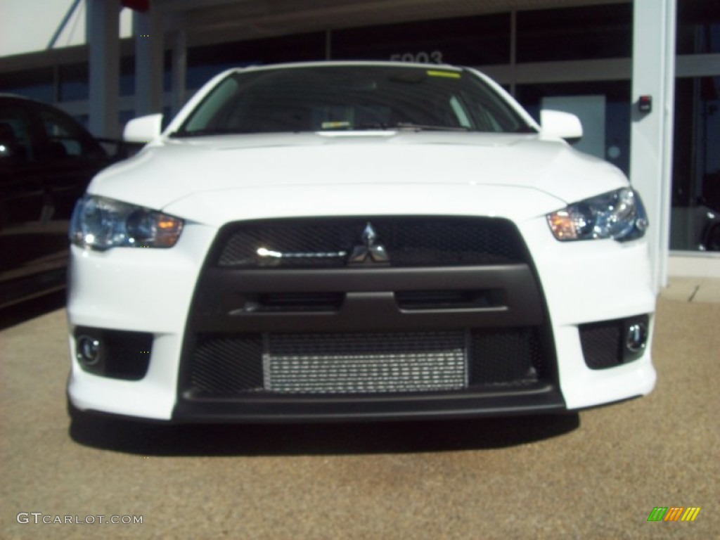 2012 Lancer Evolution GSR - Wicked White / Black Recaro photo #10