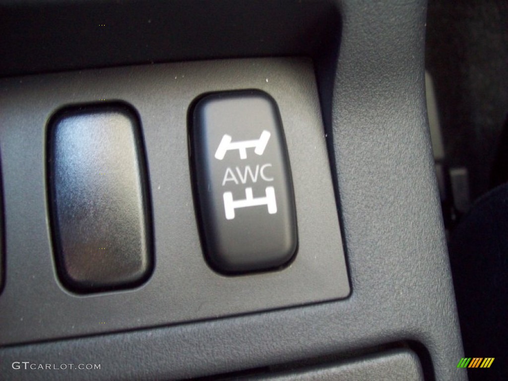 2012 Lancer Evolution GSR - Wicked White / Black Recaro photo #18