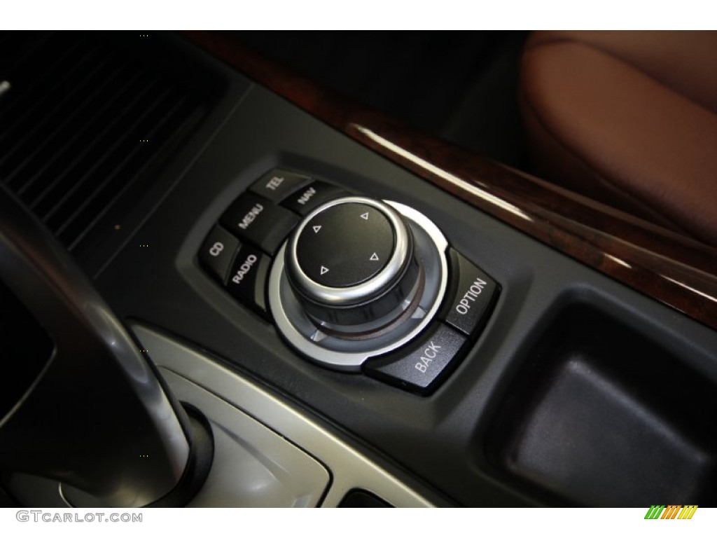 2011 BMW X5 xDrive 35i Controls Photo #60458544