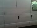 Oxford White - E Series Van E350 Commercial Photo No. 5