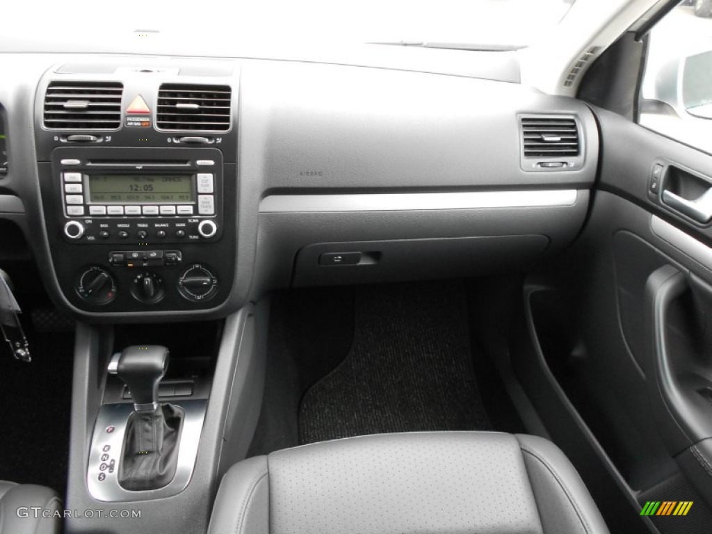 2009 Jetta SE Sedan - Reflex Silver Metallic / Anthracite photo #19